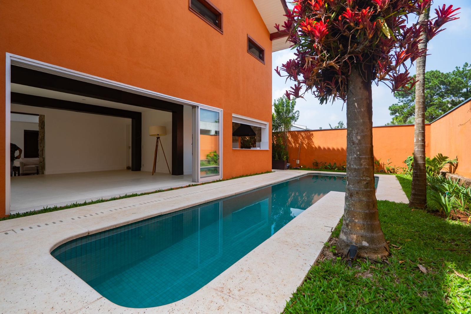 Cozinha e área gourmet casa à venda em Alphaville Residencial 1, Alphaville, Barueri — 5 suítes, 560 m² — imagem 3 de 18