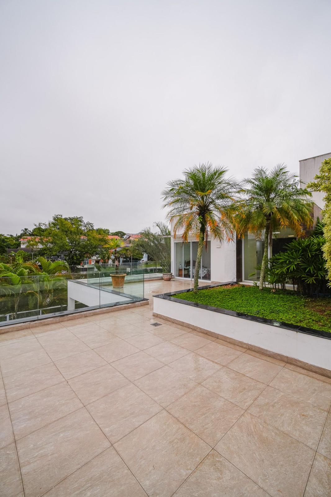 Suíte principal casa à venda em Alphaville Residencial 6, Alphaville, Santana de Parnaíba — 5 suítes, 598 m² — imagem 4 de 18