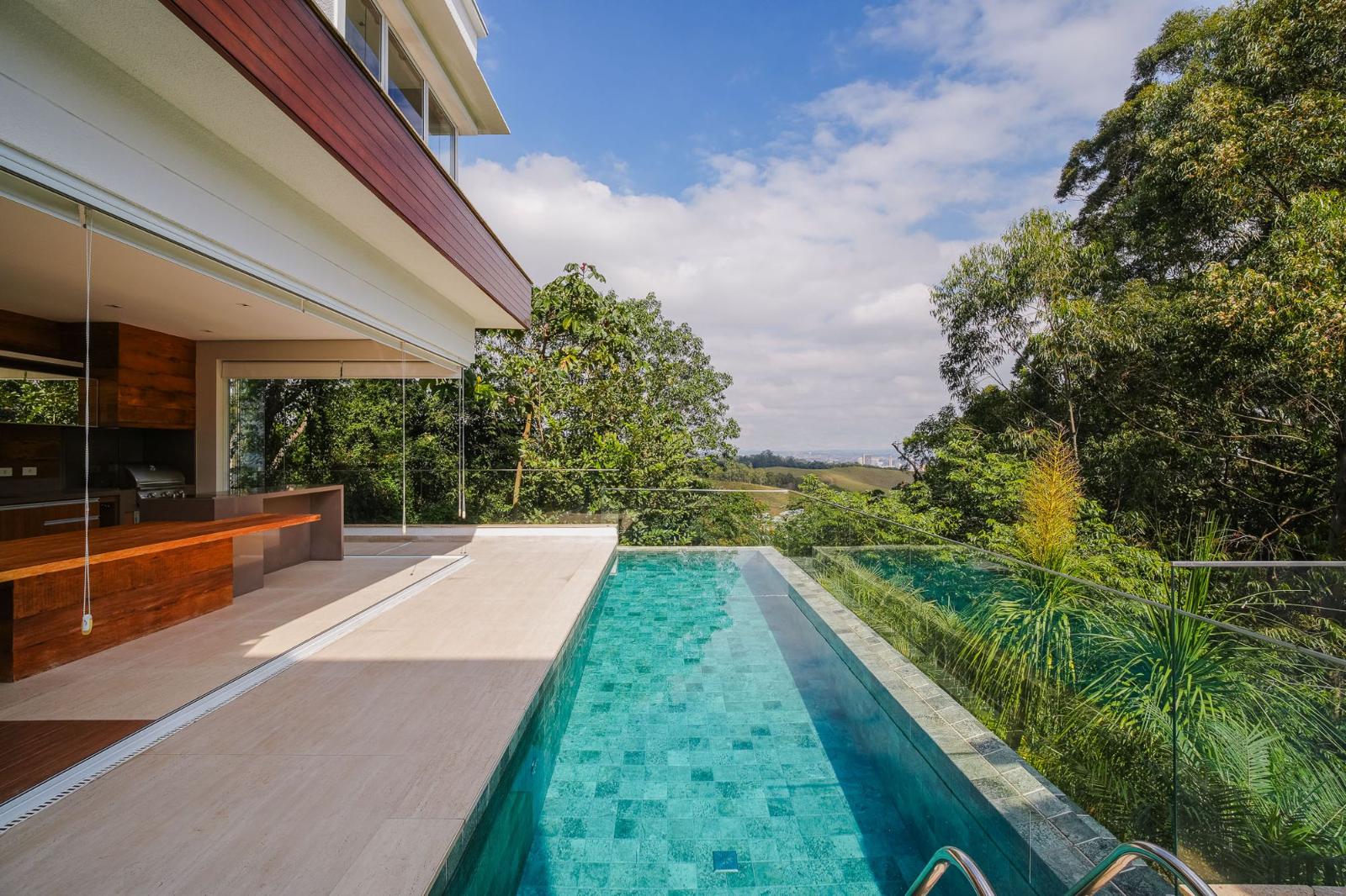 Cozinha e área gourmet casa à venda em Campos do Conde, Alphaville, Santana de Parnaíba — 4 suítes, 480 m² — imagem 3 de 18