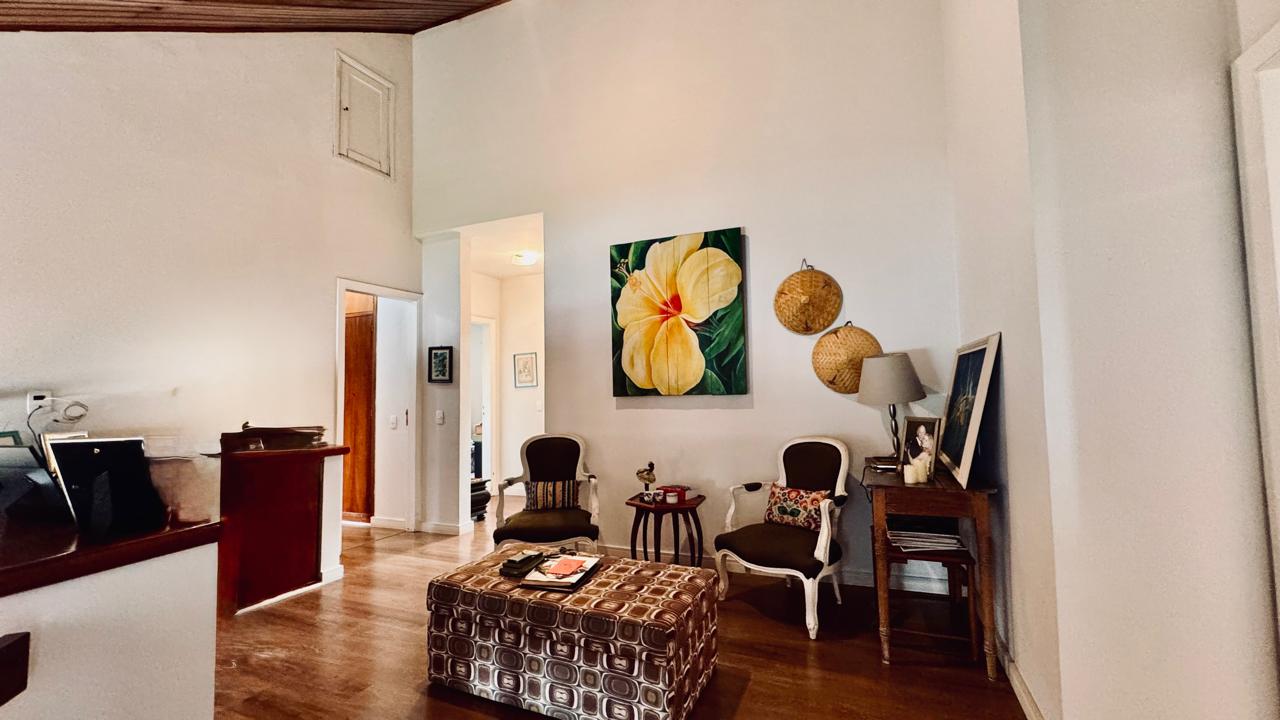 Sala de estar casa à venda em Alphaville Residencial 2, Alphaville, Barueri — 2 suítes, 560 m² — imagem 2 de 30