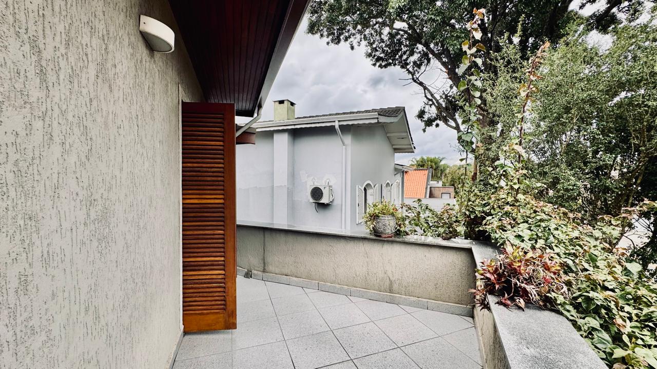 Área de convivência casa à venda em Alphaville Residencial 2, Alphaville, Barueri — 2 suítes, 560 m² — imagem 6 de 30