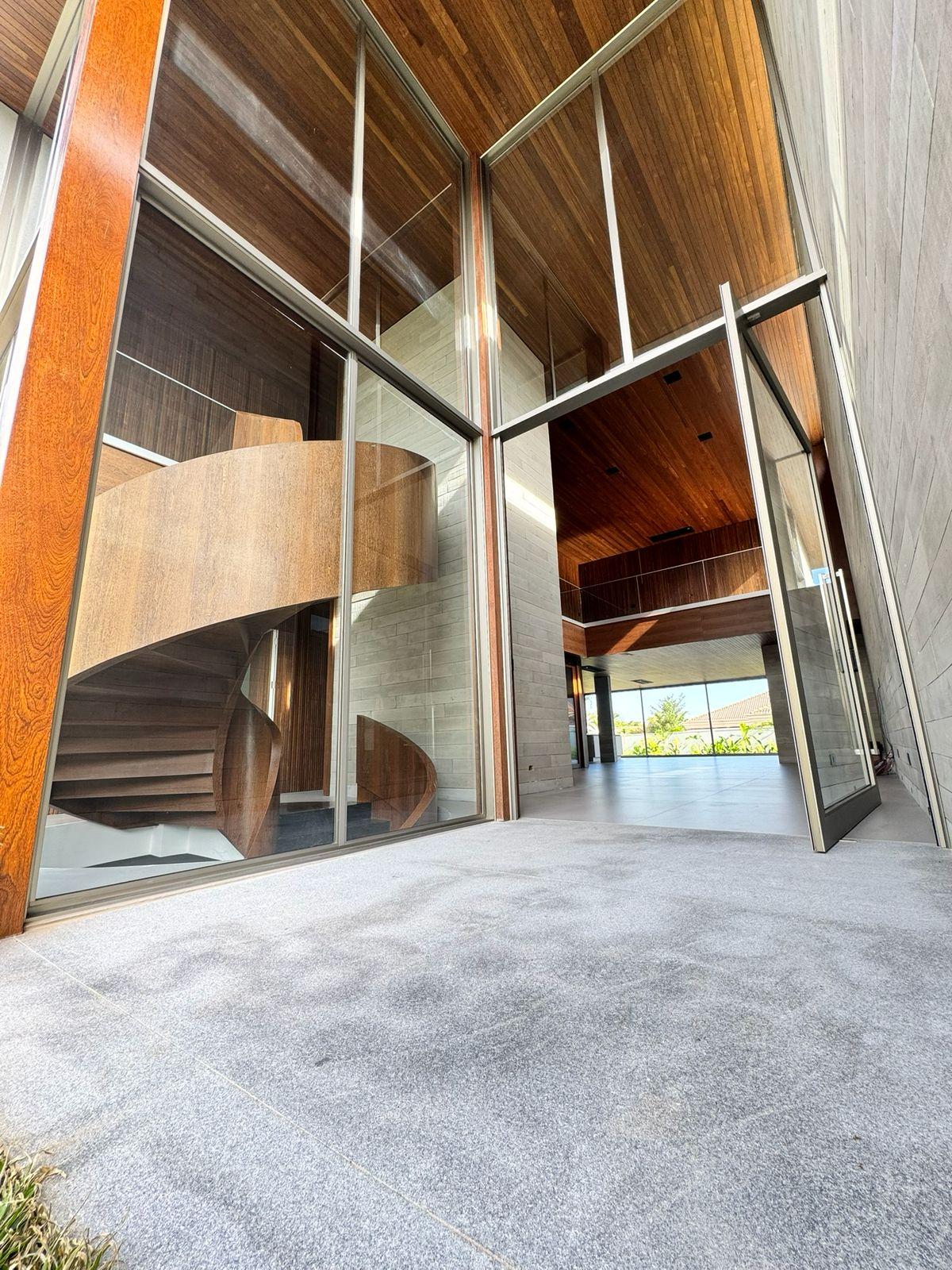 Área de convivência casa à venda em Alphaville Residencial 2, Alphaville, Barueri — 4 suítes, 576 m² — imagem 6 de 10