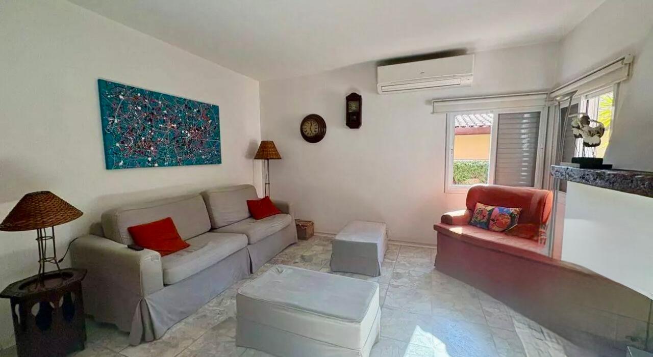 Área de convivência casa à venda em Alphaville Residencial 2, Alphaville, Barueri — 2 suítes, 643 m² — imagem 6 de 23
