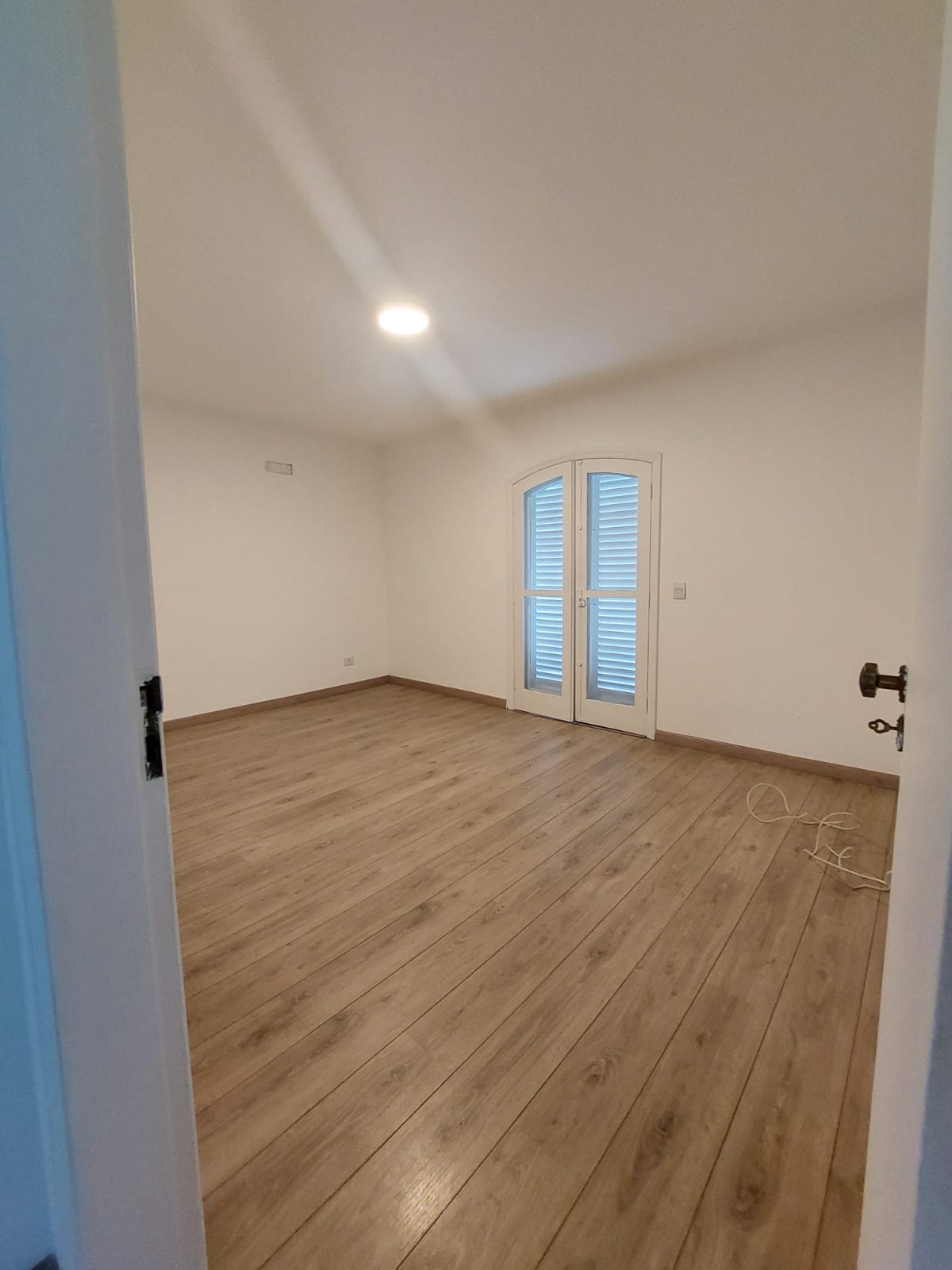 Área de convivência casa para alugar em Alphaville Residencial 2, Alphaville, Barueri — 2 suítes, 580 m² — imagem 6 de 30