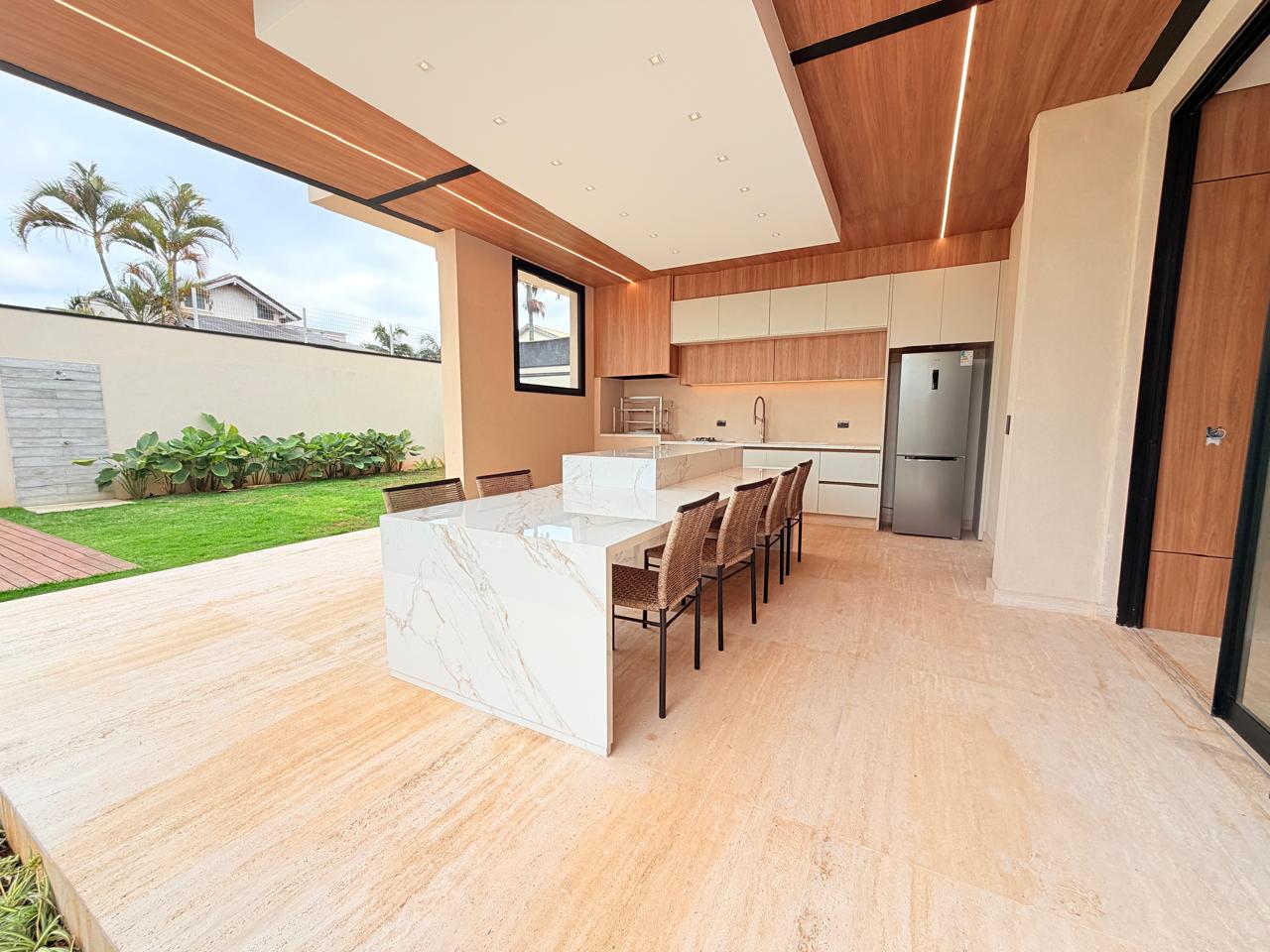 Área de convivência casa à venda em Alphaville Residencial 1, Alphaville, Barueri — 5 suítes, 840 m² — imagem 6 de 15