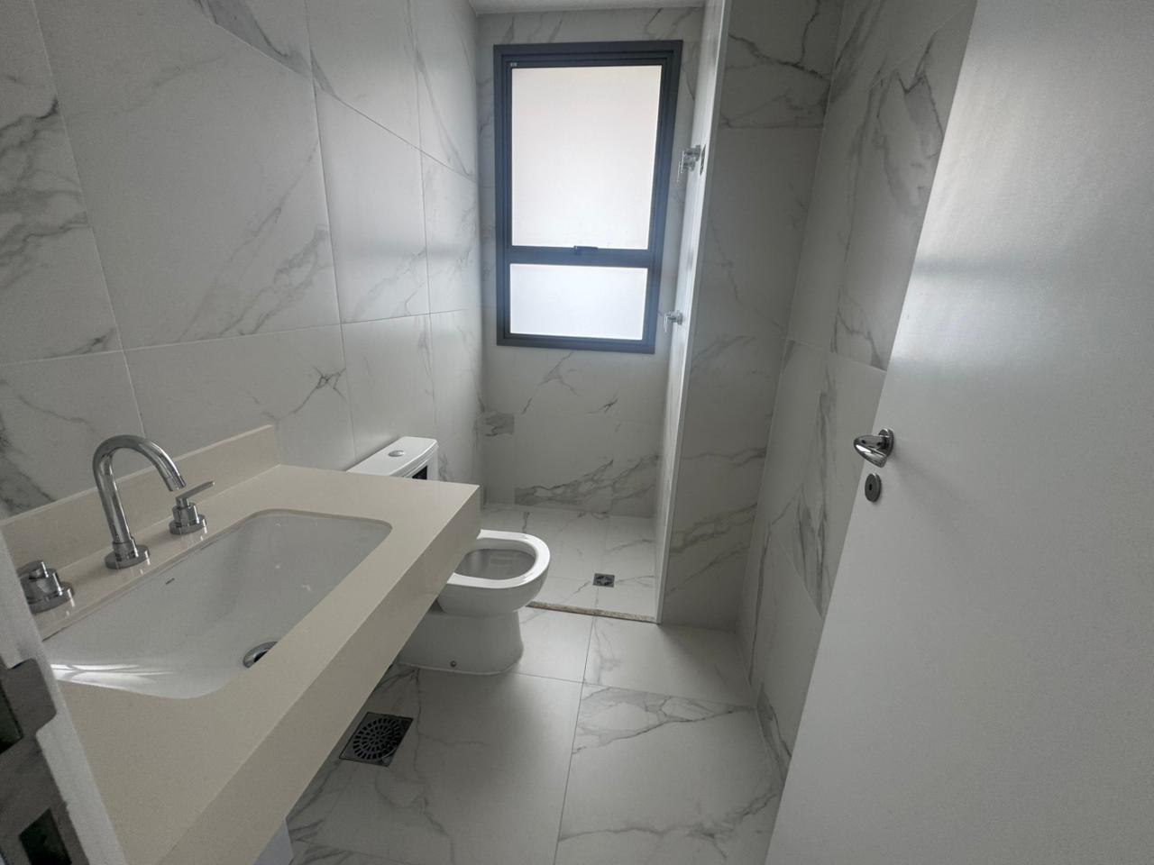 Suíte principal apartamento à venda em Neo alphaville, Alphaville, Barueri — 3 suítes, 185 m² — imagem 4 de 20