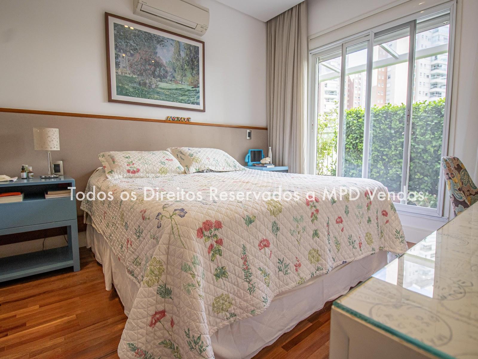 Sala de estar casa à venda em Premium Tambore, Alphaville, Santana de Parnaíba — 4 suítes, 200 m² — imagem 2 de 30