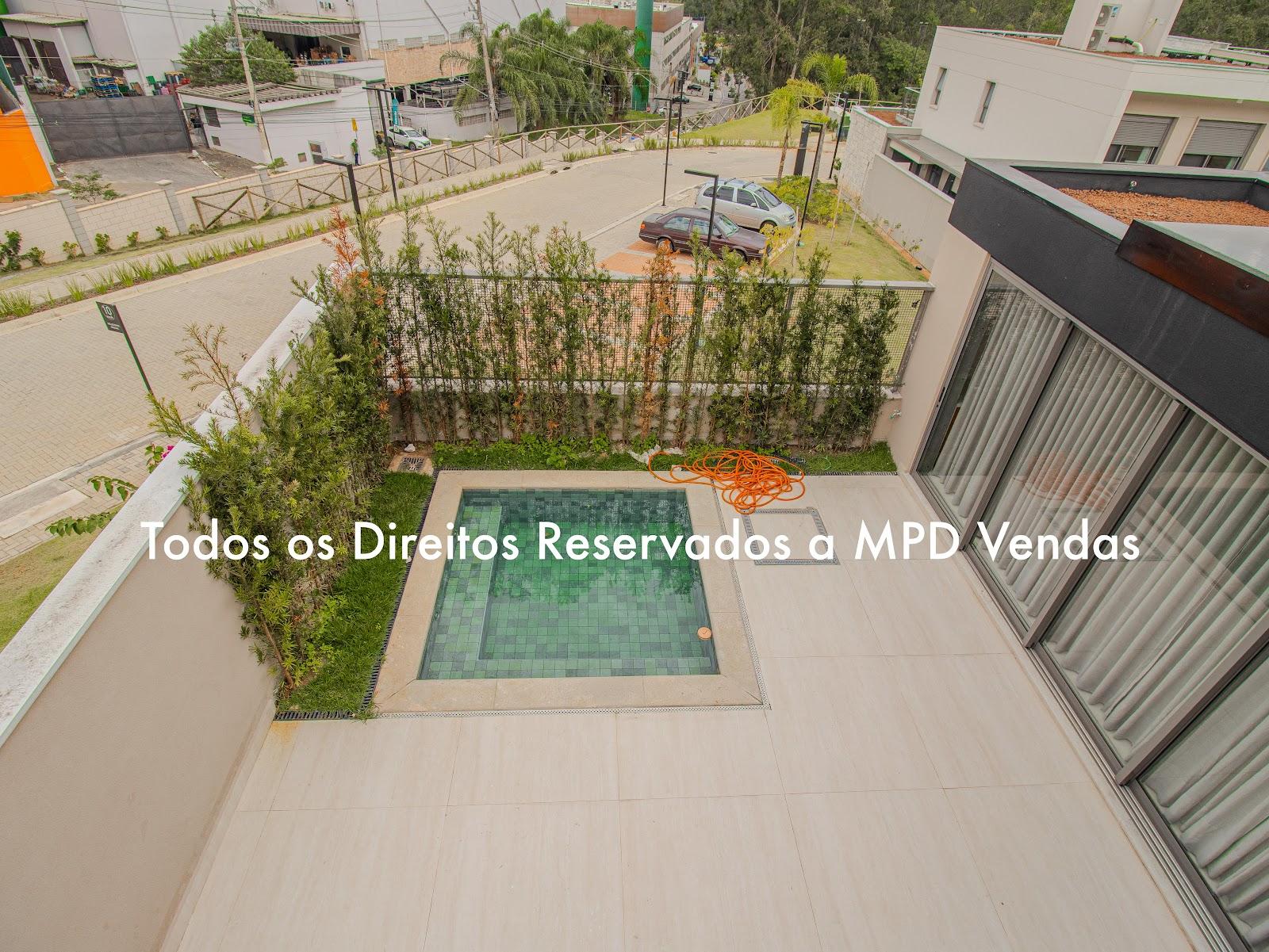 Área de convivência casa à venda em Condominio Singular, Alphaville, Santana de Parnaíba — 3 suítes, 230 m² — imagem 6 de 25