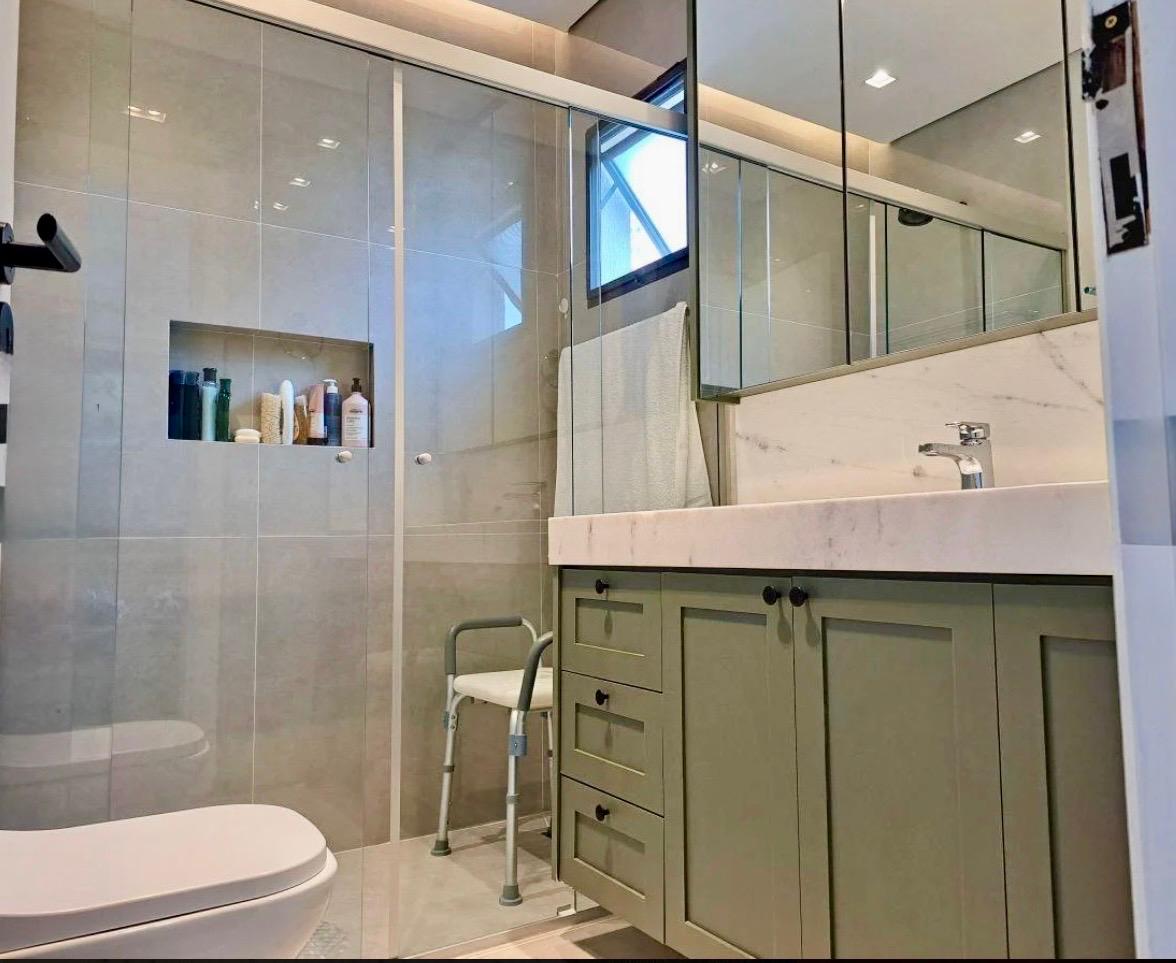 Suíte principal casa à venda em Tambore 5, Alphaville, Santana de Parnaíba — 1 suíte, 165 m² — imagem 4 de 20