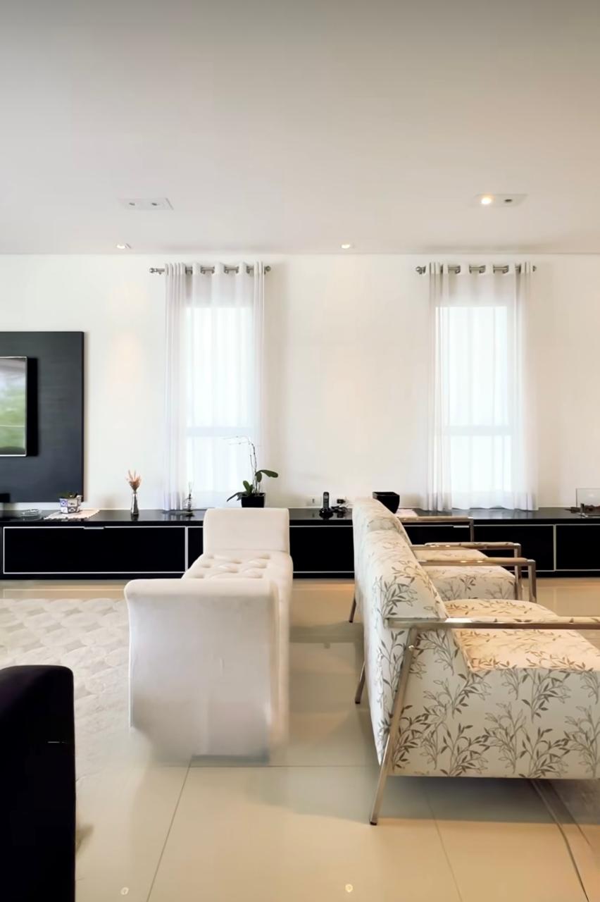 Área de convivência casa à venda em Villa Solaia , Alphaville, Barueri — 4 suítes, 525 m² — imagem 6 de 23