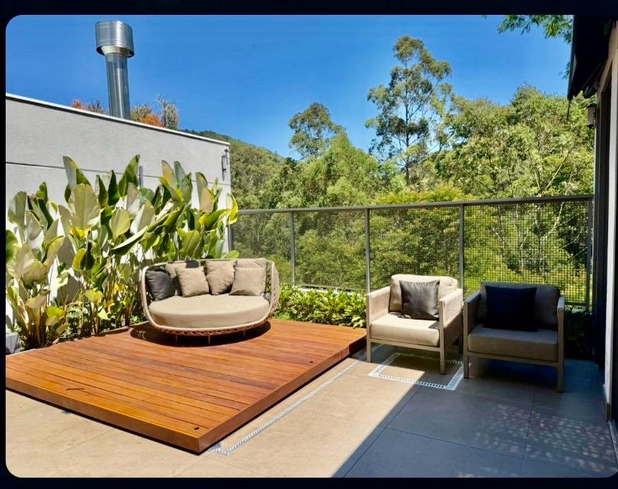 Piscina e área externa casa à venda em Condominio Origem, Alphaville, Santana de Parnaíba — 3 suítes, 200 m² — imagem 5 de 7