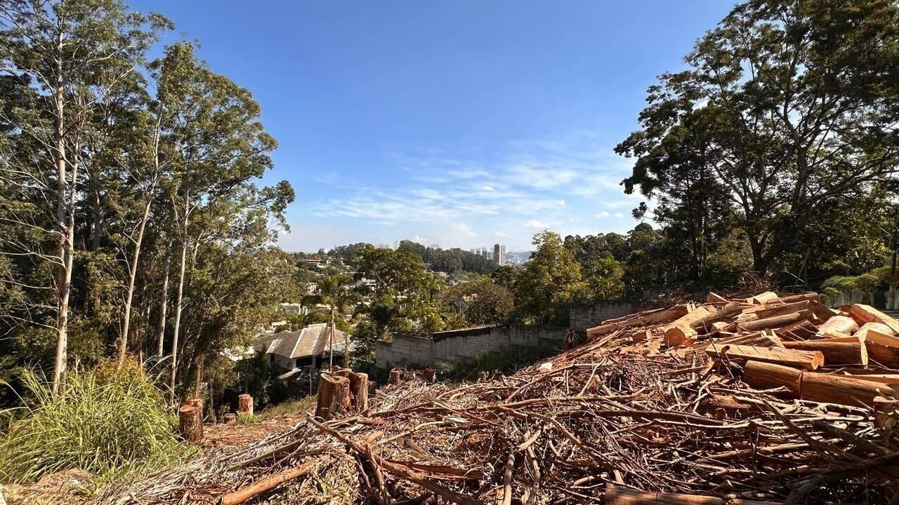 Sala de estar terreno à venda em Residencial Tambore 1, Alphaville, Barueri — 1268 m² — imagem 2 de 15