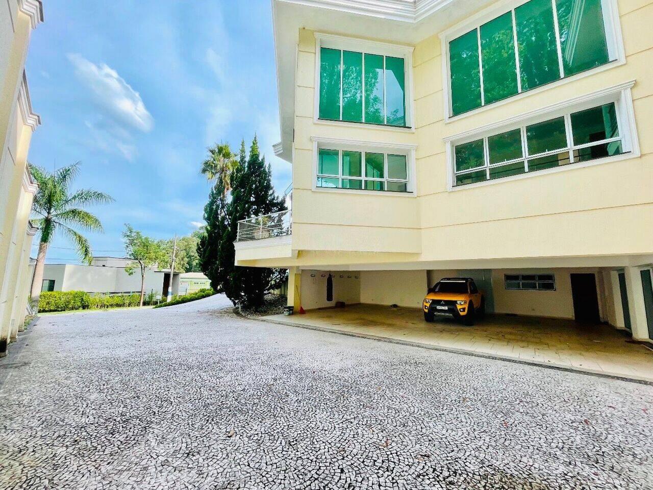 Cozinha e área gourmet casa à venda em Residencial Tambore 1, Alphaville, Barueri — 5 suítes, 1400 m² — imagem 3 de 20