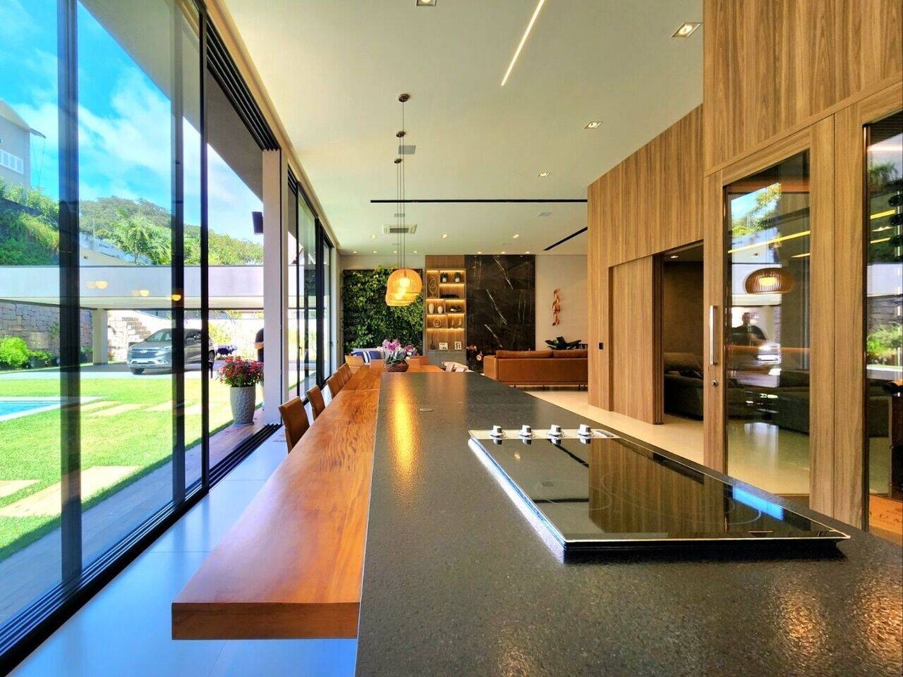 Área de convivência casa à venda em Residencial Tambore 1, Alphaville, Barueri — 5 suítes, 800 m² — imagem 6 de 20