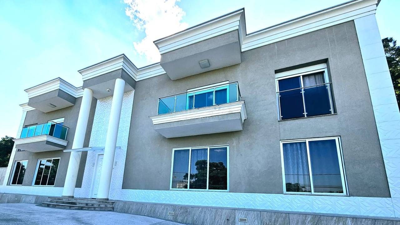 Fachada casa à venda em Residencial Tambore 1, Alphaville, Barueri — 5 suítes, 980 m² — imagem 1 de 20