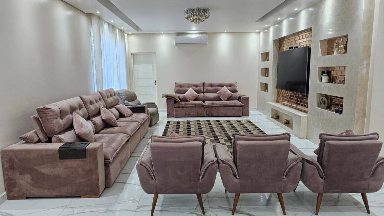 Sala de estar casa à venda em Residencial Tambore 1, Alphaville, Barueri — 5 suítes, 980 m² — imagem 2 de 20