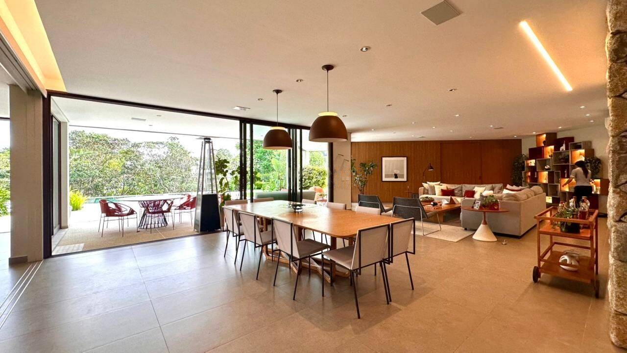 Sala de estar casa à venda em Residencial Tambore 1, Alphaville, Barueri — 4 suítes, 692 m² — imagem 2 de 20