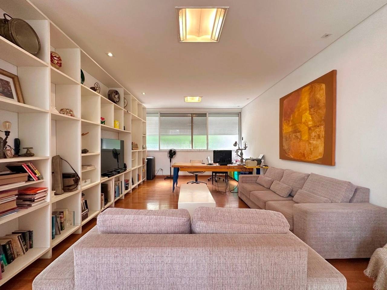Área de convivência casa à venda em Residencial Tambore 1, Alphaville, Barueri — 4 suítes, 900 m² — imagem 6 de 20