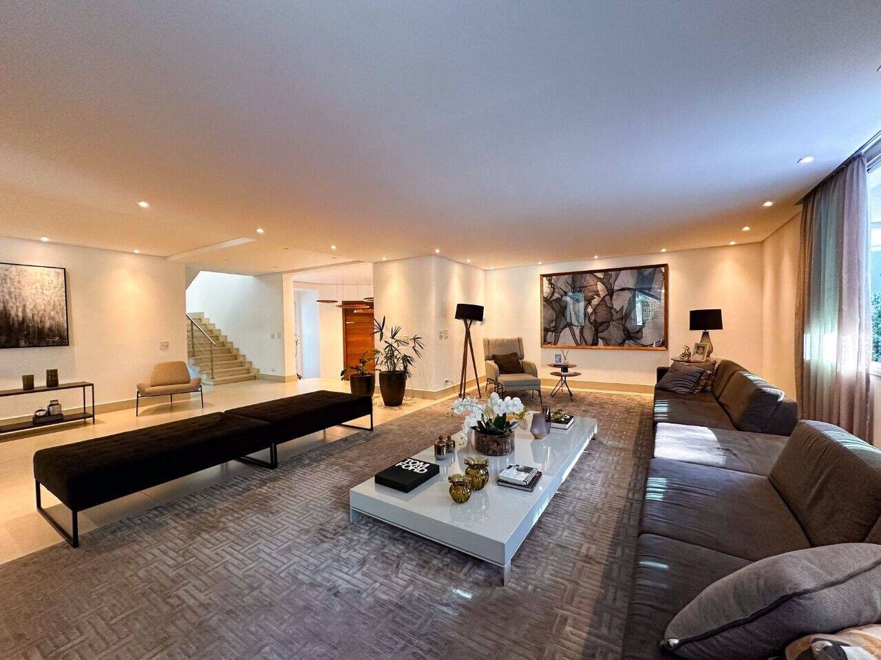 Cozinha e área gourmet casa à venda em Residencial Tambore 1, Alphaville, Barueri — 4 suítes, 1000 m² — imagem 3 de 20