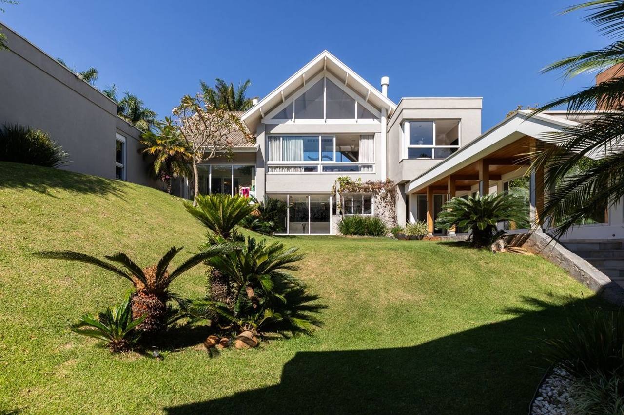 Fachada casa à venda em Residencial Tambore 1, Alphaville, Barueri — 4 suítes, 816 m² — imagem 1 de 20