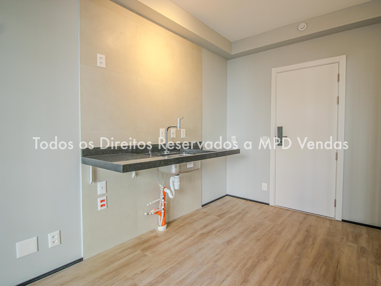 Piscina e área externa studio à venda em Moema, São Paulo — 1 suíte, 47 m² — imagem 5 de 12