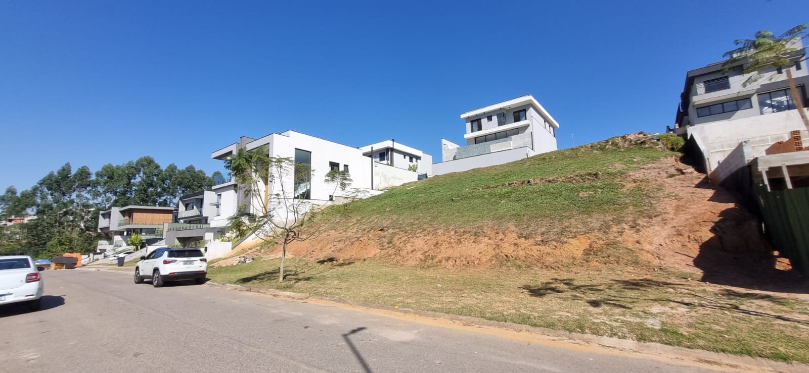 Área de convivência terreno_lote à venda em Itahye Residencial, Alphaville, Santana de Parnaíba — 420 m² — imagem 6 de 14