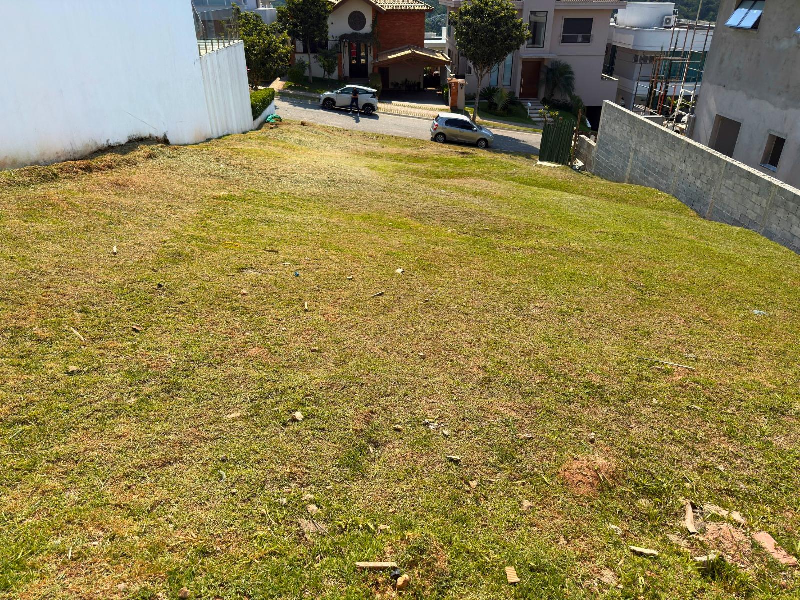 Suíte principal terreno_lote à venda em Itahye Residencial, Alphaville, Barueri — 420 m² — imagem 4 de 7
