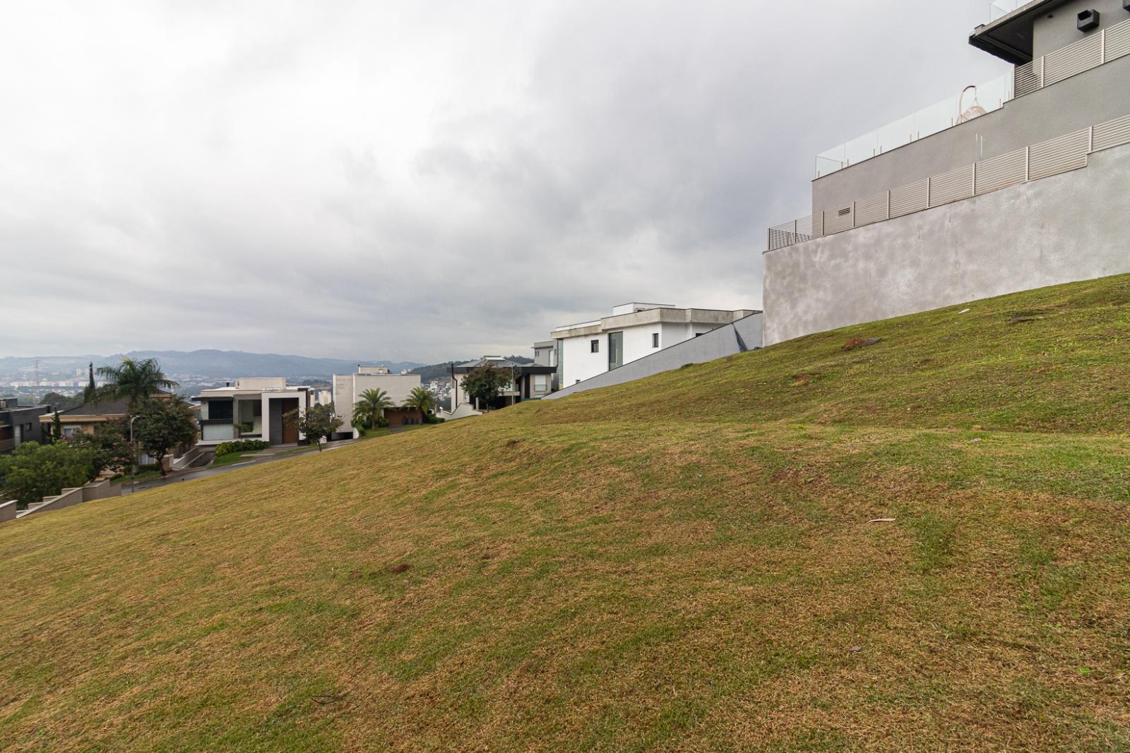 Piscina e área externa terreno_lote à venda em Residencial Tambore 10 , Alphaville, Santana de Parnaíba — 1000 m² — imagem 5 de 6