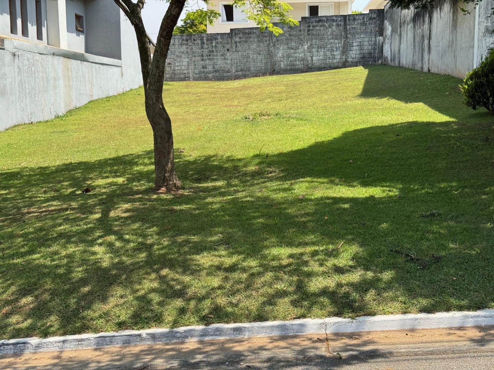 Sala de estar terreno à venda em Alphaville Residencial 5, Alphaville, Santana de Parnaíba — 360 m² — imagem 2 de 16