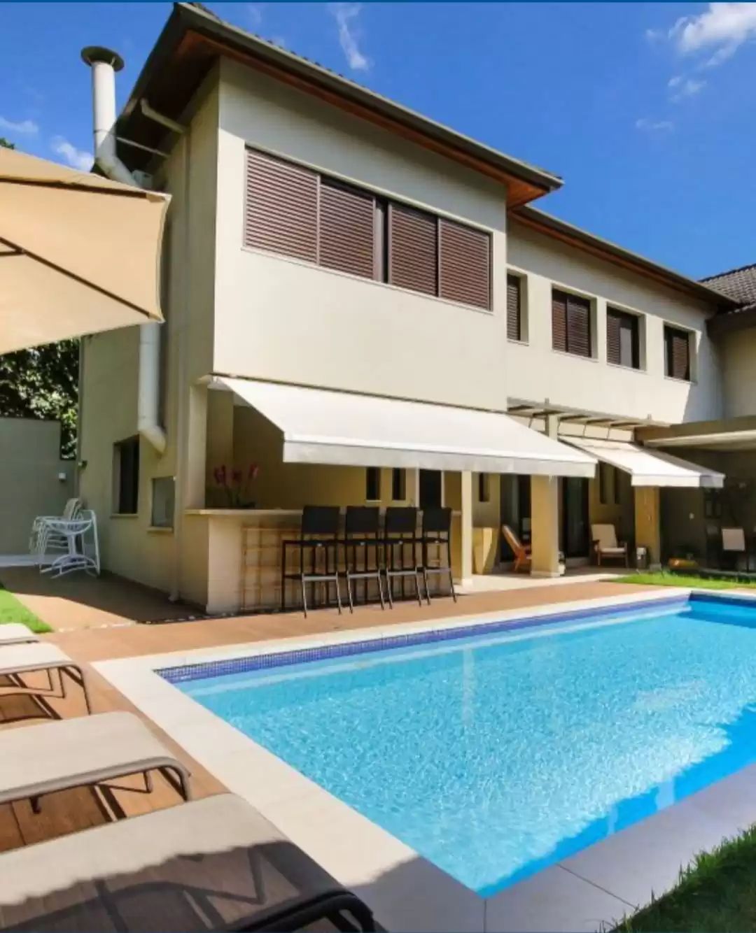 Fachada casa à venda em Alphaville Residencial 1, Alphaville, Barueri — 4 suítes, 460 m² — imagem 1 de 29