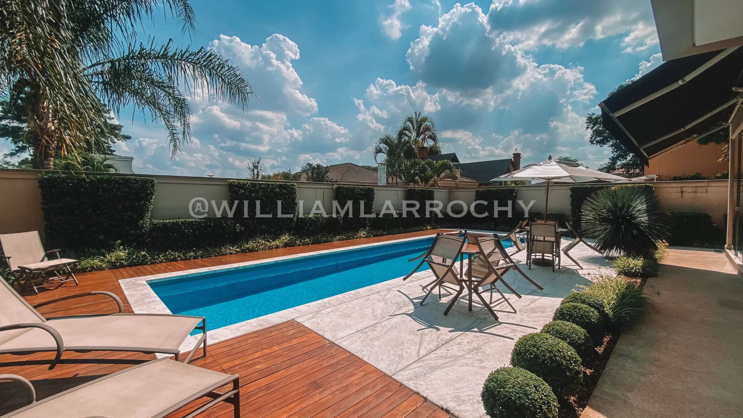 Sala de estar casa à venda em Alphaville Residencial 2, Alphaville, Barueri — 4 suítes, 580 m² — imagem 2 de 39