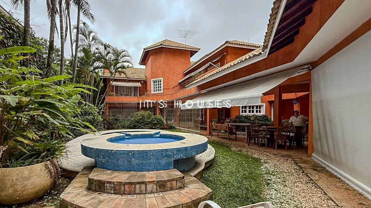 Fachada casa à venda ou para alugar em Residencial Tambore 1, Alphaville, Barueri — 4 suítes, 1600 m² — imagem 1 de 16