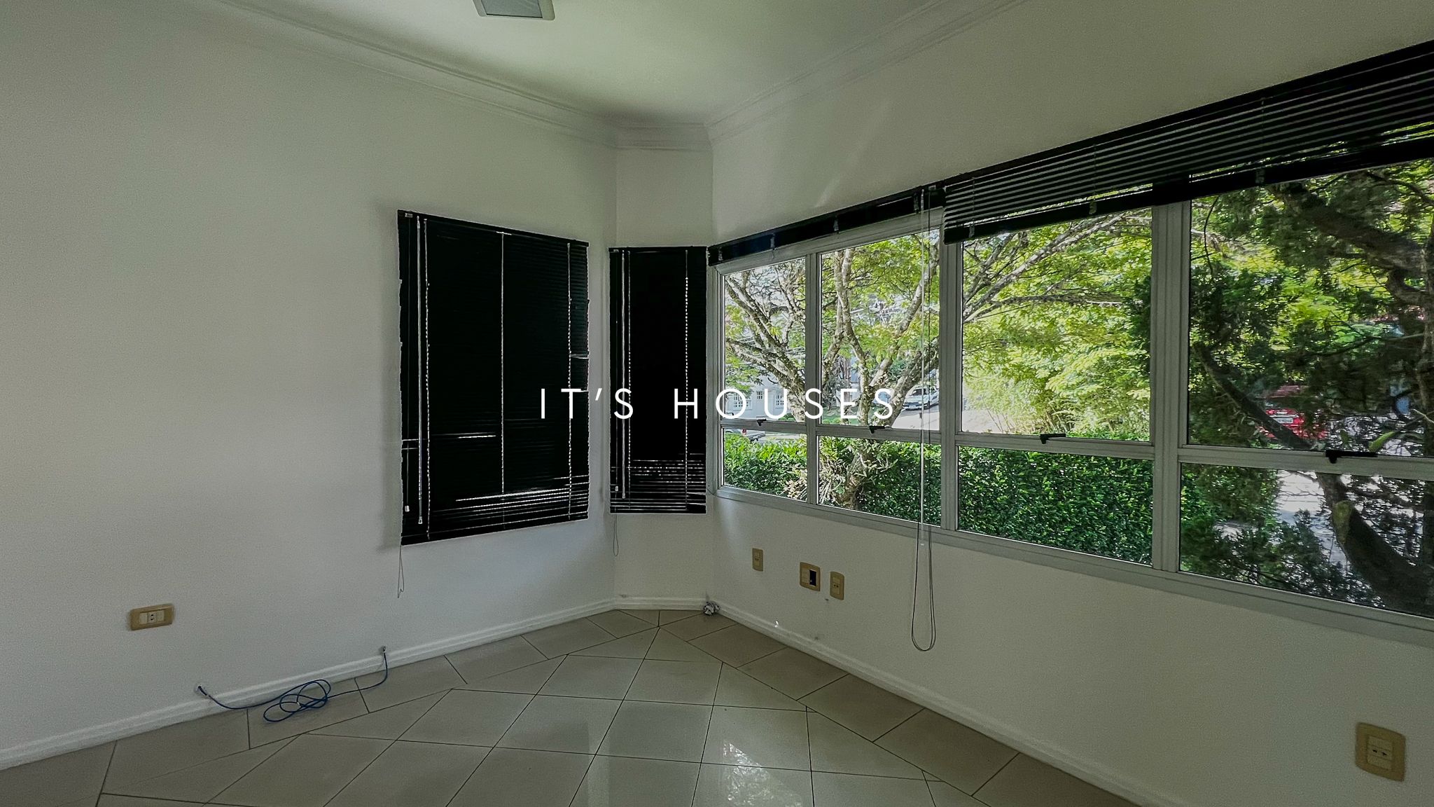 Área de convivência casa para alugar em Alphaville Residencial 9, Alphaville, Santana de Parnaíba — 5 suítes, 700 m² — imagem 6 de 19