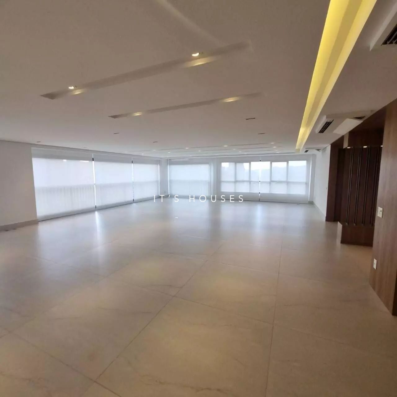 Fachada apartamento à venda em Edificio Oiapoque, Alphaville, Barueri — 4 suítes, 360 m² — imagem 1 de 11