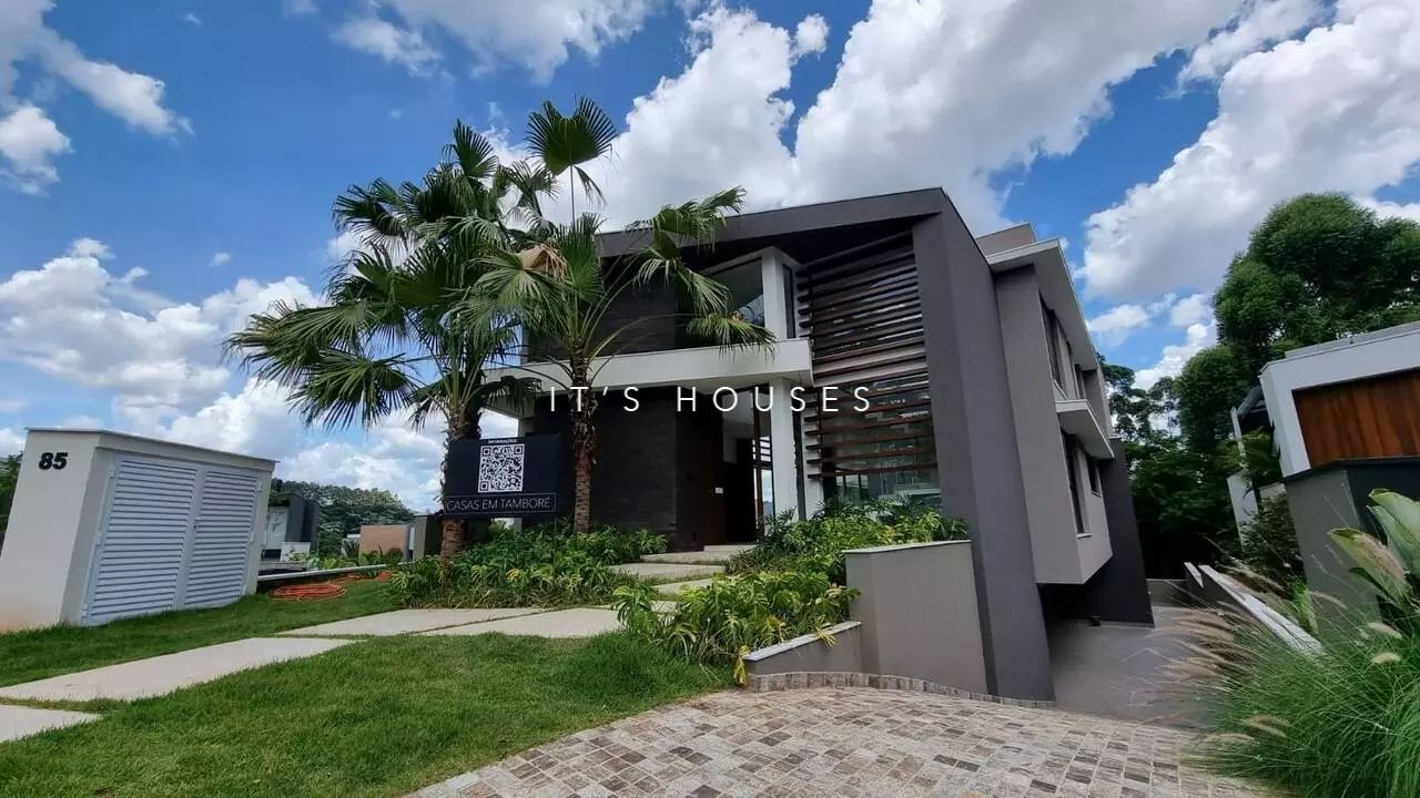 Fachada casa à venda em Tambore 11, Alphaville, Santana de Parnaíba — 4 suítes, 836 m² — imagem 1 de 13