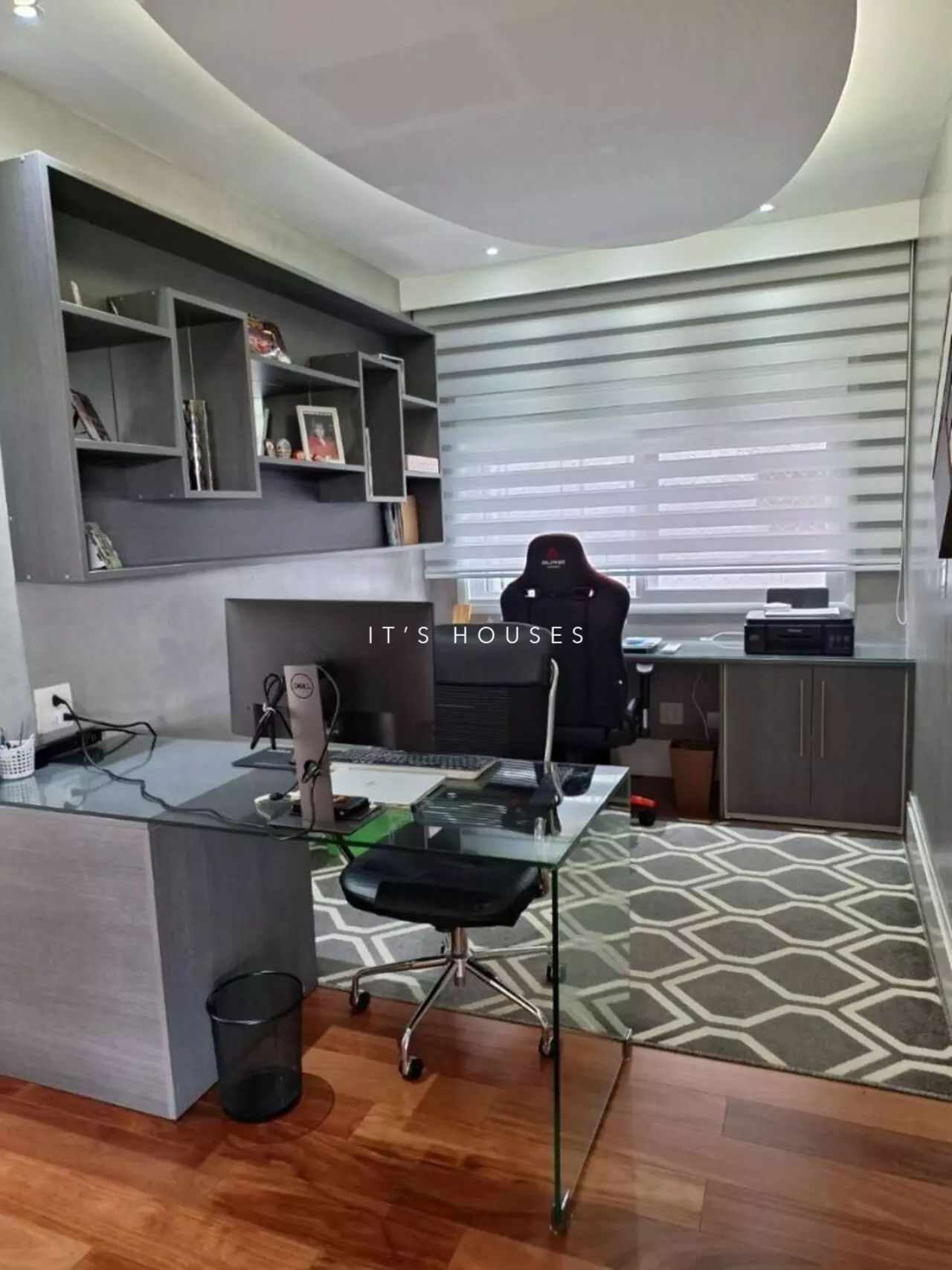 Suíte principal casa à venda em Tambore 11, Alphaville, Santana de Parnaíba — 5 suítes, 751 m² — imagem 4 de 18