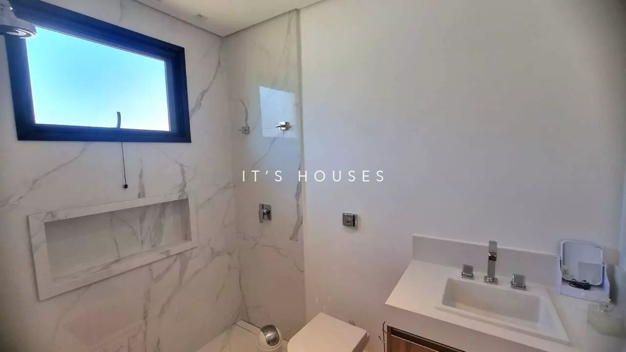 Sala de estar casa à venda em Tambore 11, Alphaville, Santana de Parnaíba — 4 suítes, 400 m² — imagem 2 de 25