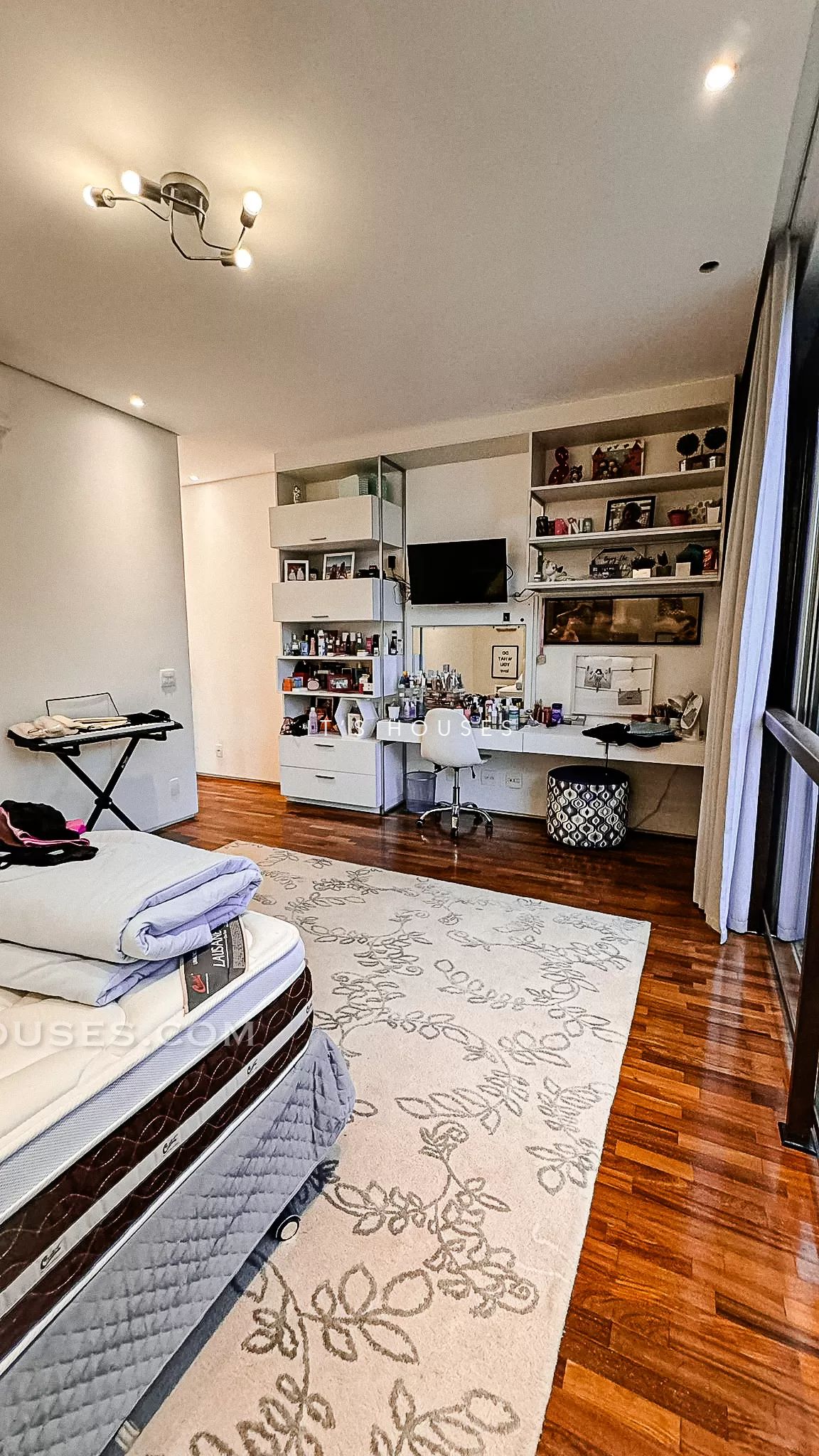 Área de convivência casa à venda em Alphaville Residencial 1, Alphaville, Barueri — 5 suítes, 646 m² — imagem 6 de 24