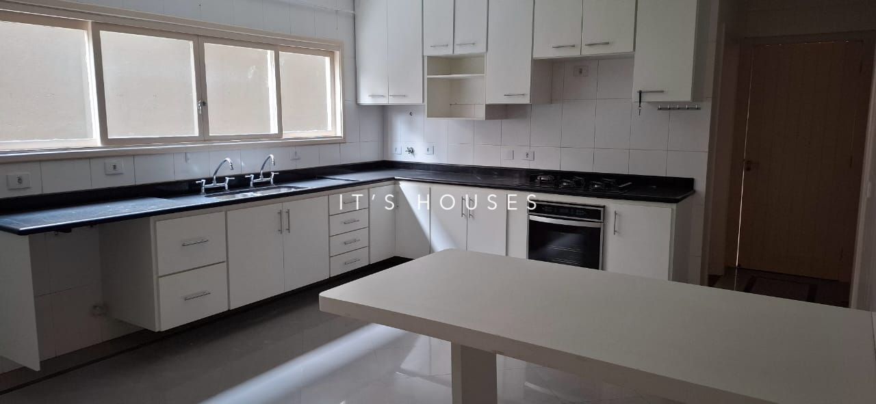 Suíte principal casa para alugar em Melville , Alphaville, Santana de Parnaíba — 4 suítes, 620 m² — imagem 4 de 12