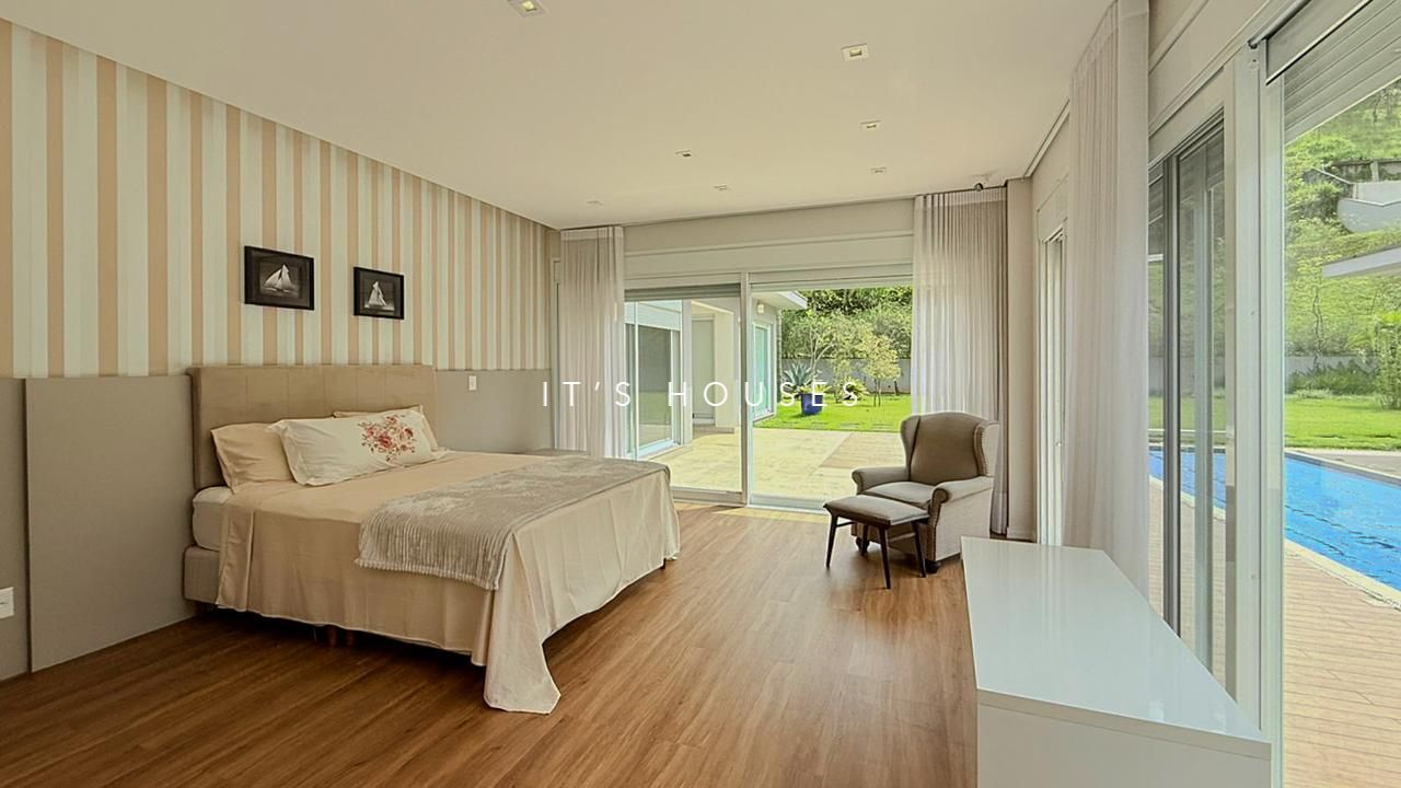 Cozinha e área gourmet casa à venda em Residencial Tambore 1, Alphaville, Barueri — 4 suítes, 3007 m² — imagem 3 de 25