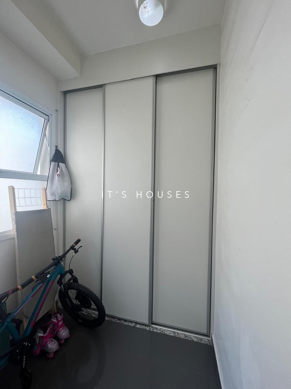 Sala de estar apartamento à venda em Ghaia Tambore, Alphaville, Santana de Parnaíba — 1 suíte, 138 m² — imagem 2 de 19