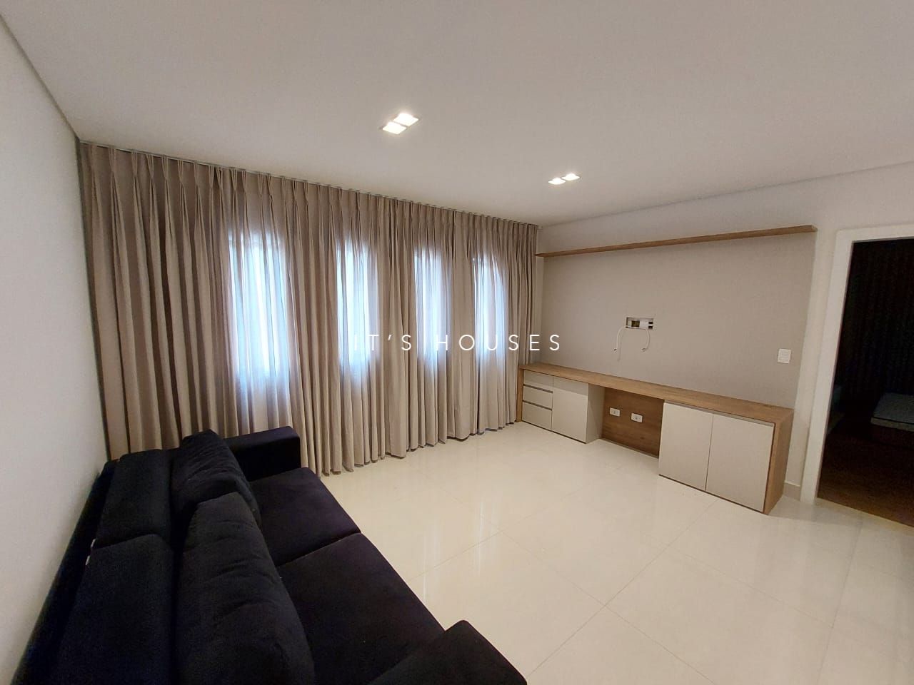 Área de convivência casa à venda em Alphaville Residencial 11, Alphaville, Barueri — 2 suítes, 562 m² — imagem 6 de 12