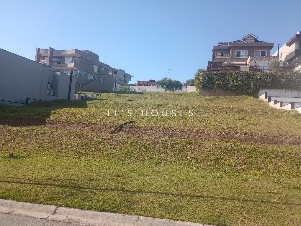 Sala de estar terreno_lote à venda em Genesis 2, Alphaville, Santana de Parnaíba — 1033 m² — imagem 2 de 3