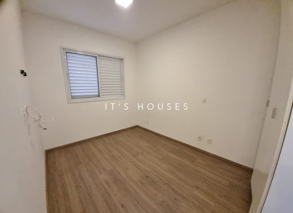 Suíte principal apartamento à venda em Double Bethaville, Alphaville, Barueri — 75 m² — imagem 4 de 10
