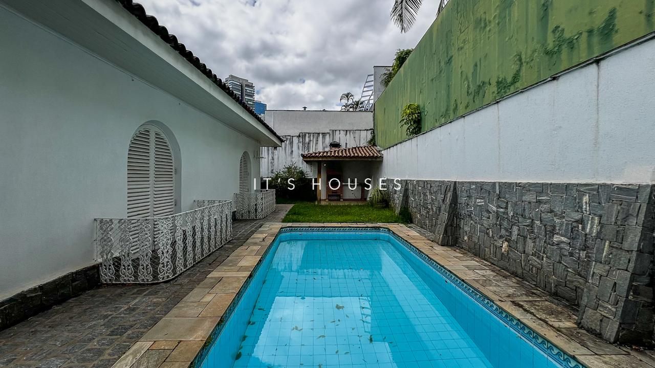 Fachada casa à venda em Alphaville Residencial 2, Alphaville, Barueri — 3 suítes, 608 m² — imagem 1 de 20
