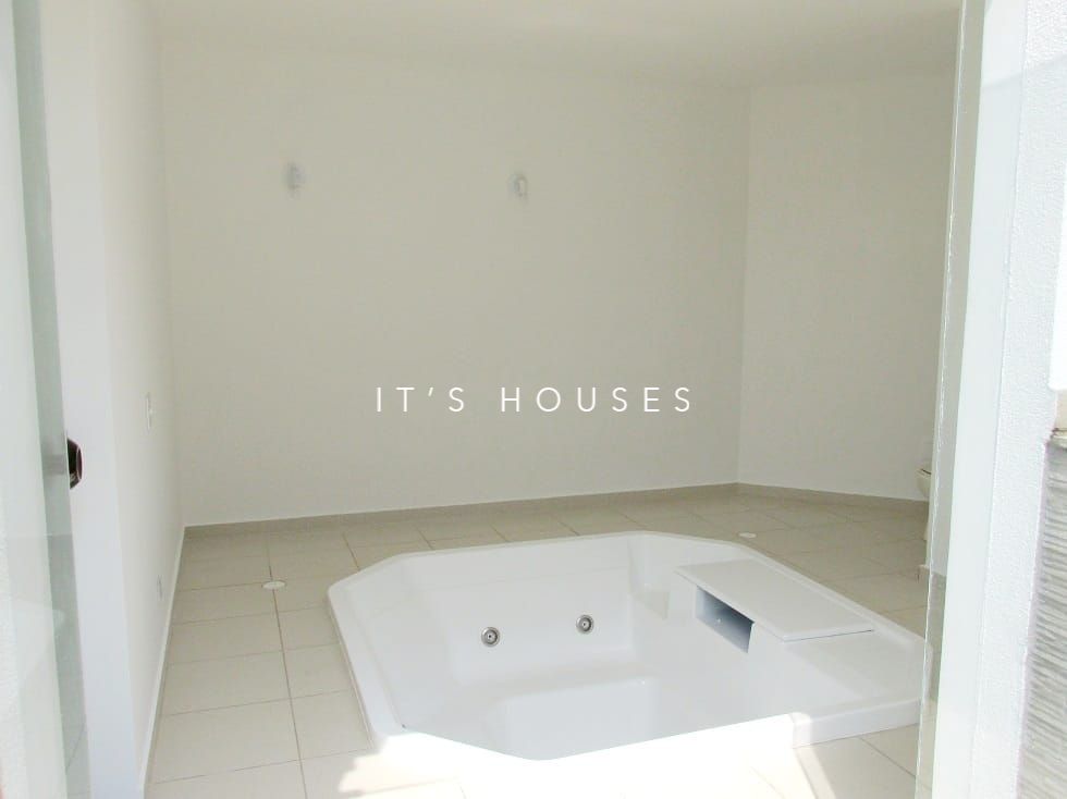 Sala de estar casa à venda em Alphaville Residencial 5, Alphaville, Santana de Parnaíba — 4 suítes, 850 m² — imagem 2 de 24