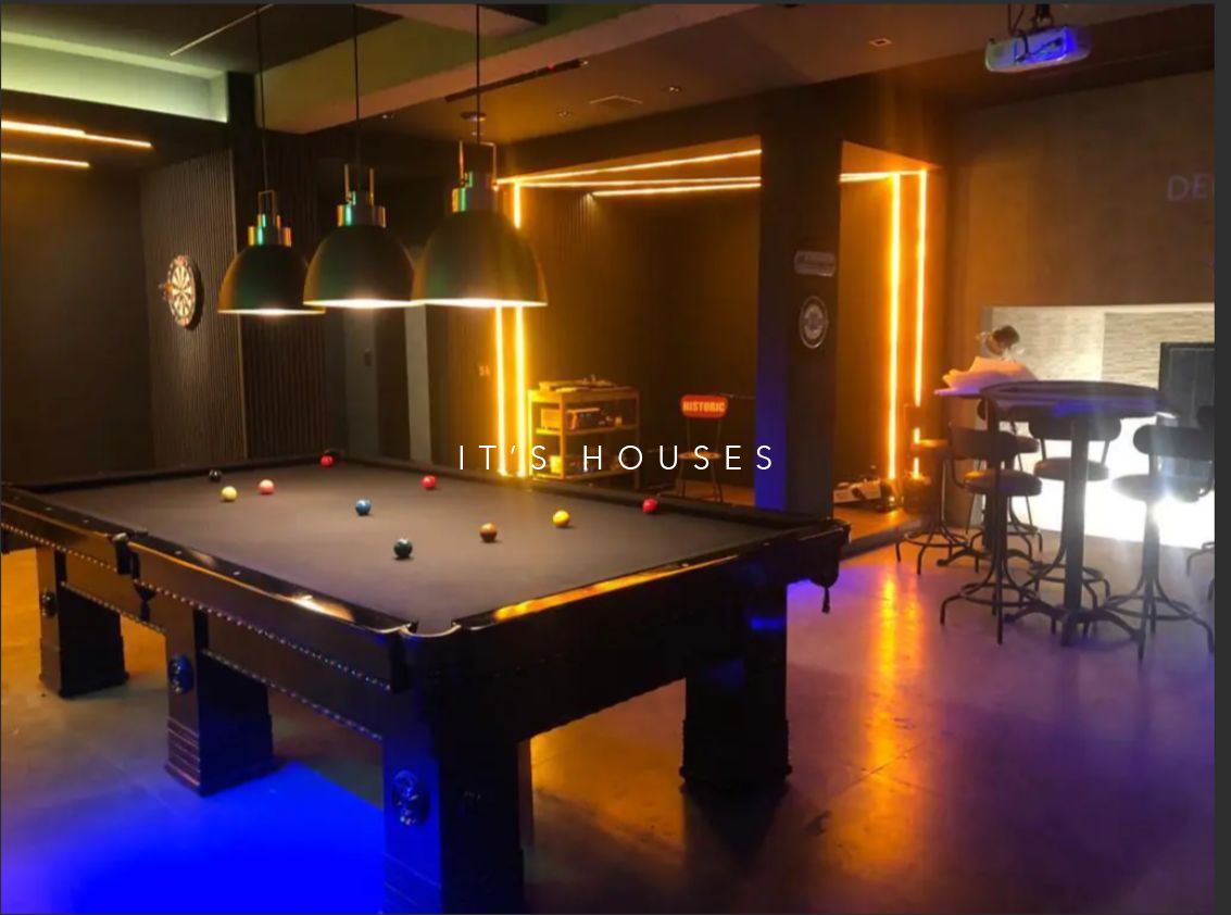 Sala de estar casa à venda em Residencial Tambore 10 , Alphaville, Santana de Parnaíba — 5 suítes, 680 m² — imagem 2 de 14
