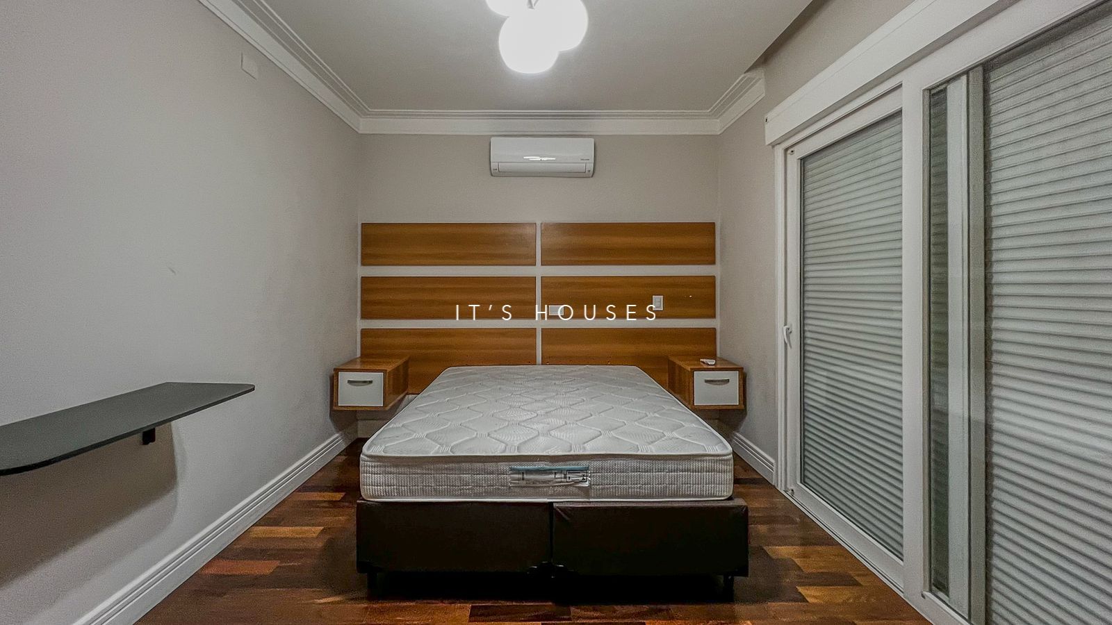 Área de convivência casa à venda ou para alugar em Residencial Tambore 10 , Alphaville, Santana de Parnaíba — 4 suítes, 525 m² — imagem 6 de 30
