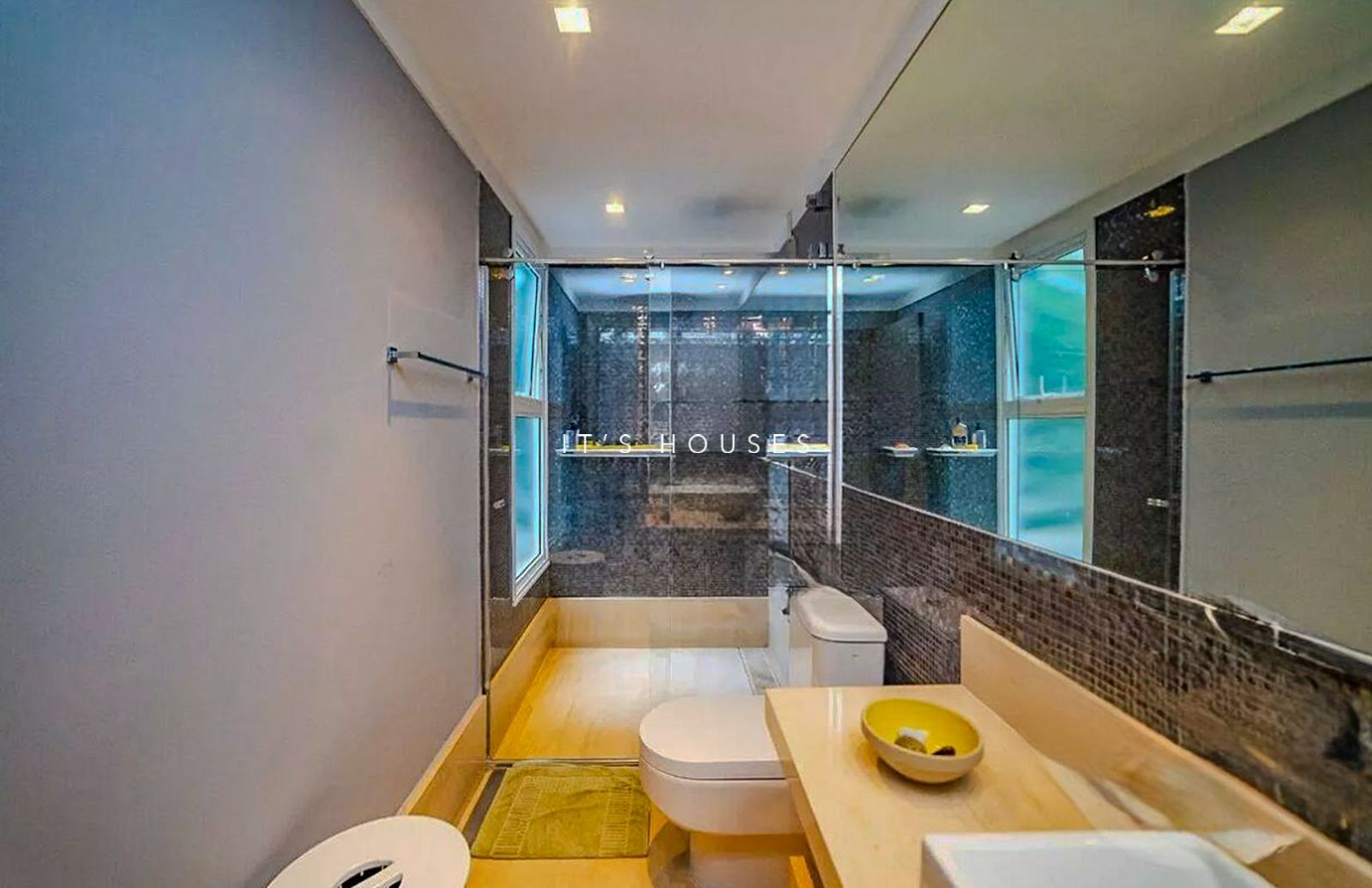 Área de convivência casa à venda em Alphaville Residencial 2, Alphaville, Barueri — 4 suítes, 1200 m² — imagem 6 de 27