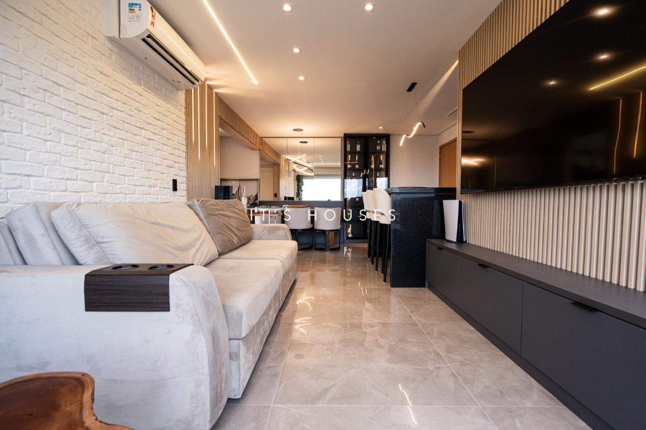 Suíte principal apartamento à venda em Novare, Alphaville, Barueri — 1 suíte, 70 m² — imagem 4 de 13